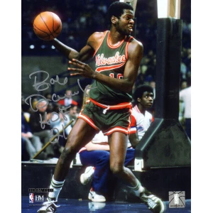Bob Dandridge Signed Milwaukee Bucks With Basketball Action 8×10 Photo w/HOF'21