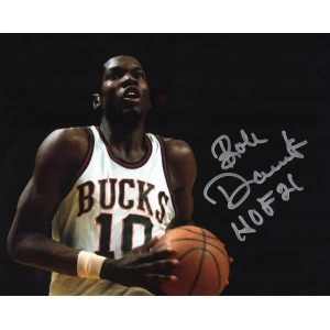 Bob Dandridge Signed Milwaukee Bucks Holding Basketball 8×10 Photo w/HOF'21