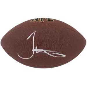 Tyreek Hill Signed Wilson Super Grip Full Size NFL Football - (Beckett)