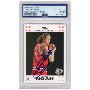 Joakim Noah Signed Bulls Topps Rookie Basketball Trading Card #9 - (PSA Encapsulated)