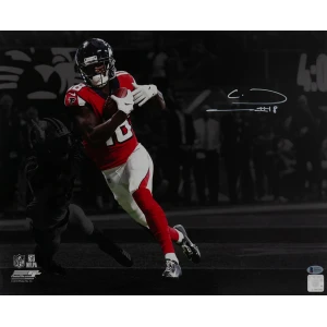 Calvin Ridley Signed Atlanta Falcons Spotlight Action 16x20 Photo - (Beckett)