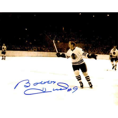 Bobby Hull Signed Chicago Blackhawks B&W Stick Raised 8x10 Photo