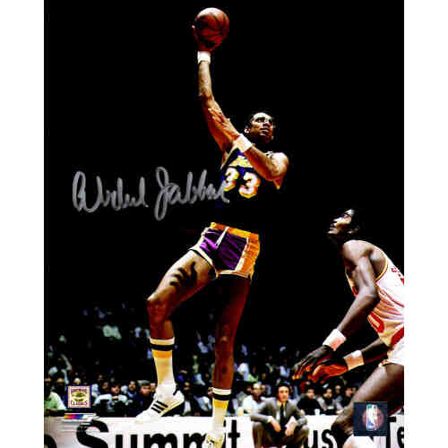 Kareem Abdul-Jabbar Signed Lakers Sky Hook Shot 8x10 Photo