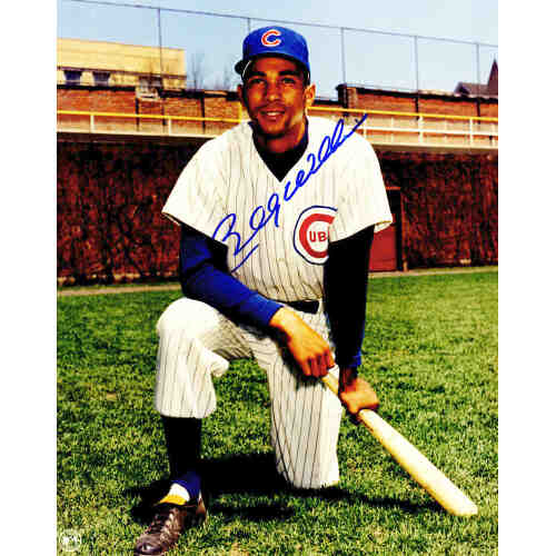 Billy Williams Signed Chicago Cubs Kneeling With Bat Pose 8x10 Photo