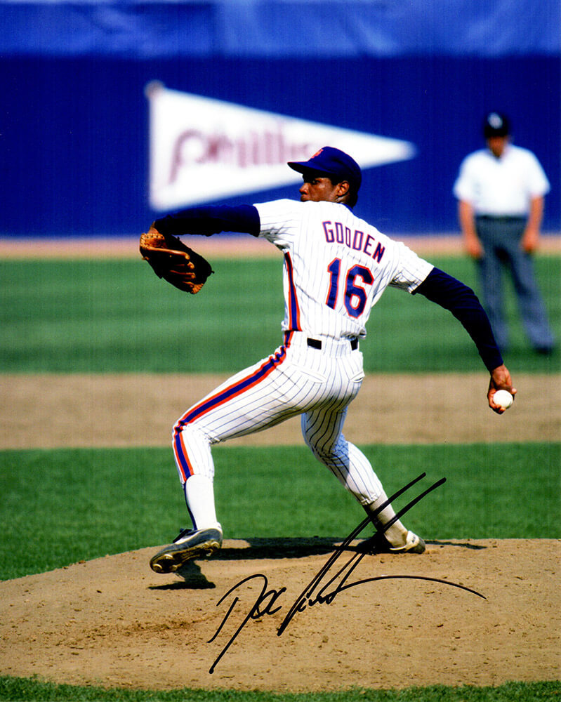 Dwight Gooden Signed Mets Pitching White Jersey Windup 8x10 Photo