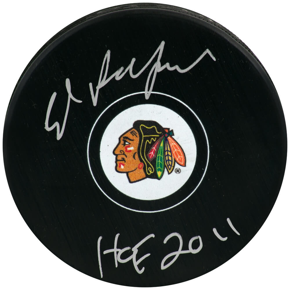 ED BELFOUR Signed Chicago Blackhawks Logo Hockey Puck w/HOF 2011 - SCHWARTZ