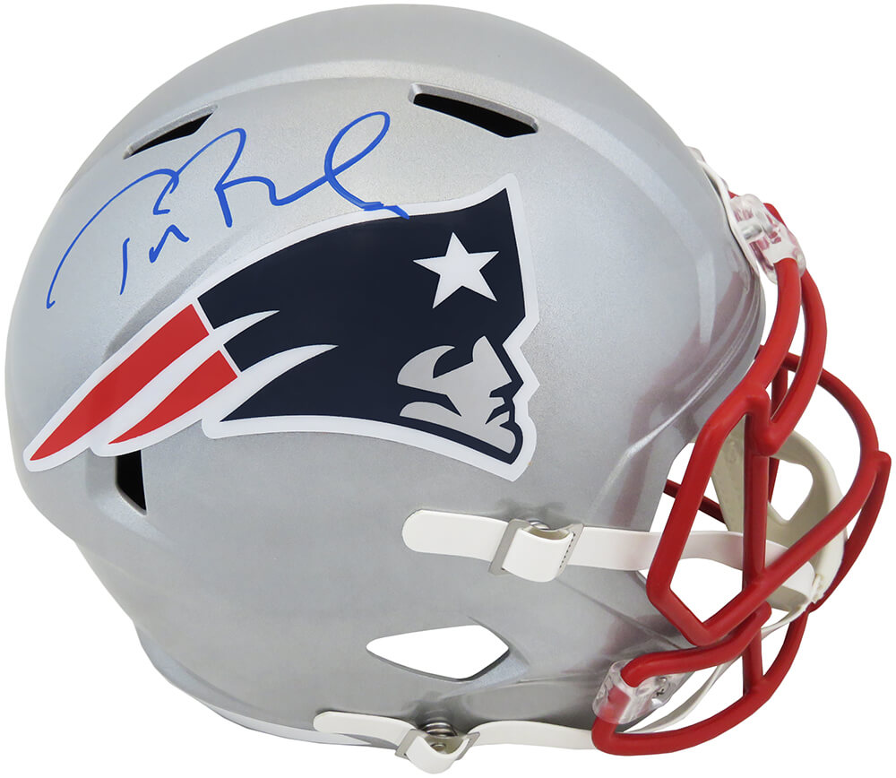 Tom Brady Signed New England Patriots Riddell Full Size Speed