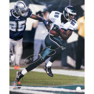 Reggie Brown Signed Philadelphia Eagles White Jersey Action 16x20 Photo