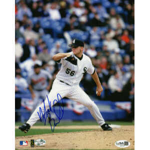Mark Buehrle Signed Chicago White Sox White Pinstripe Jersey Pitching Action 8×10 Photo – (JSA)