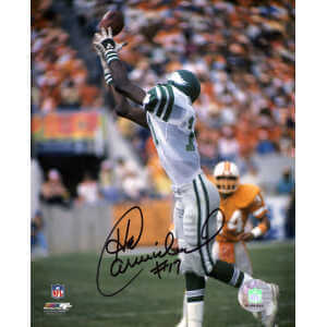 Harold Carmichael Signed Philadelphia Eagles White Jersey Catching Football 8x10 Photo