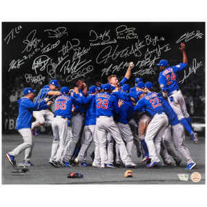 2016 Chicago Cubs Team Signed Chicago Cubs 2016 World Series Celebration Spotlight 16×20 Photo (24 Sigs)