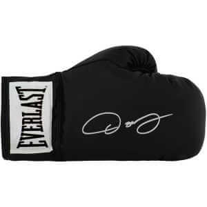 Oscar De La Hoya Signed Everlast Black Full Size Boxing Glove