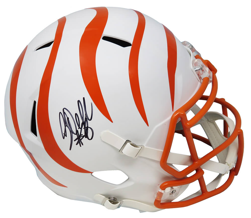 Tee Higgins Cincinnati Bengals Speed Flex authentic autograph helmet. Becket