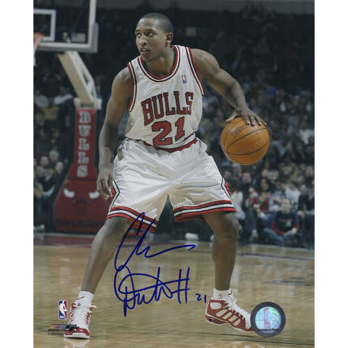 Chris Duhon Signed Chicago Bulls White Jersey Dribbling 8x10 Photo