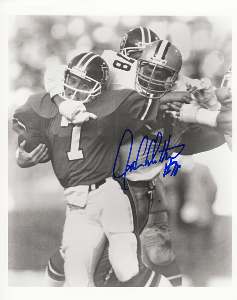 John Dutton Signed Cowboys Tackling John Elway B&W 8x10 Photo