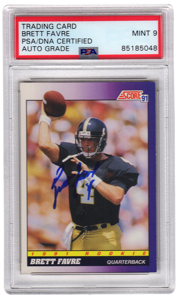 Brett Favre Signed 1991 Score Rookie Football Card #611 (PSA Slab/ Auto Grade 9)