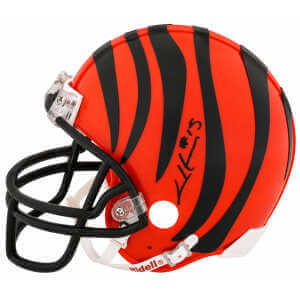 Chris Henry Signed Bengals Riddell (VSR4) Mini Helmet - (In Black)