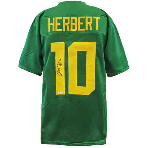 Justin Herbert Signed Green Custom College Football Jersey (Beckett)