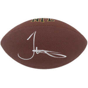 Tyreek Hill Signed Wilson Super Grip Full Size NFL Football - (Beckett)