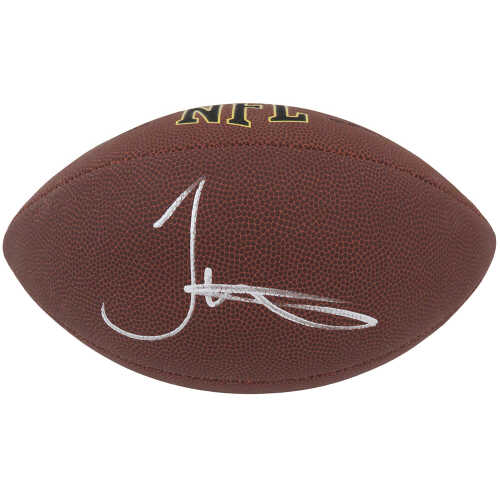 Tyreek Hill Signed Wilson Super Grip Full Size NFL Football - (Beckett)