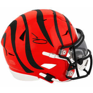 Chad Johnson Signed Cincinnati Bengals Riddell Mid-Size (MIDI) SpeedFlex Helmet