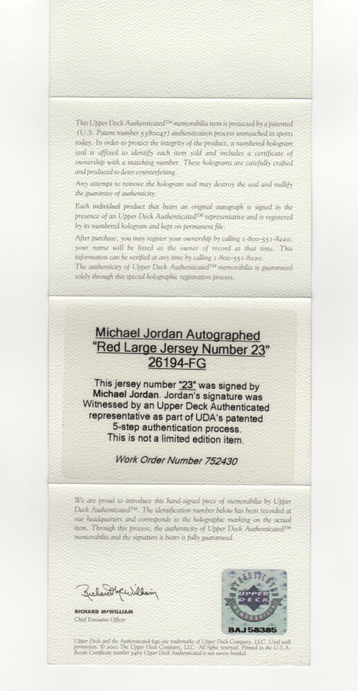 Michael Jordan Signed Chicago White Sox Jersey Upper Deck UDA COA Huge  Signature