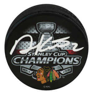 Duncan Keith Signed Chicago Blackhawks 2015 Stanley Cup Champs Logo Hockey Puck