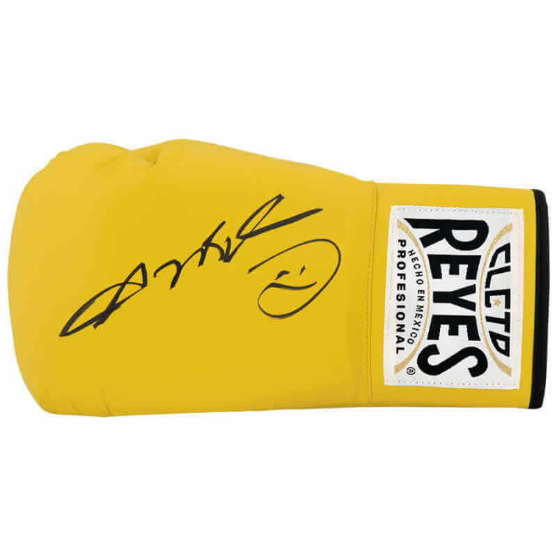 Sugar Ray Leonard Signed Cleto Reyes Yellow Boxing Glove Schwartz