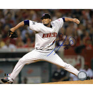 Francico Liriano Signed Minnesota Twins Pitching 8&times;10 Photo