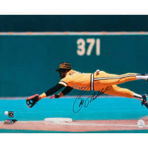 Bill Madlock Signed Pittsburgh Pirates Yellow Jersey Diving 16x20 Photo