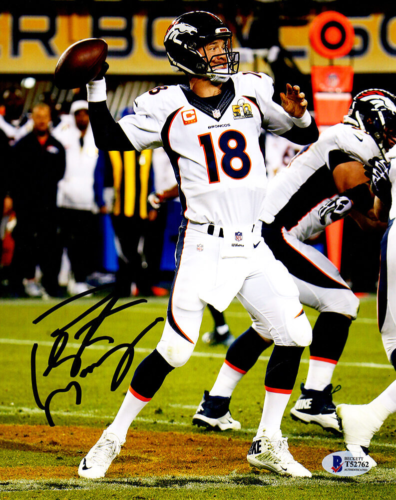 Peyton Manning Denver Broncos Signed Autographed 8 x 10 Photo Heritage  Authentication COA