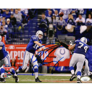 Peyton Manning Signed Indianapolis Colts Blue Jersey Passing Action 8x10 Photo- (JSA)