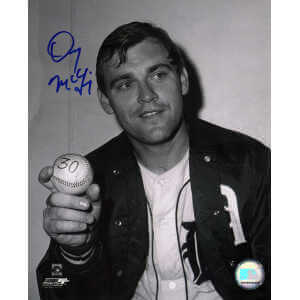 Denny McLain Signed Detroit Tigers 30 Game Win Baseball B&W 8x10 Photo
