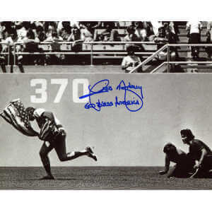 Rick Monday Signed Chicago Cubs B&W American Flag On Field 8x10 Photo w/God Bless America
