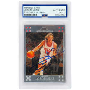 Joakim Noah Signed Bulls Topps Chrome Rookie Basketball Trading Card #146 - (PSA Encapsulated)