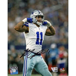 Micah Parsons Signed Dallas Cowboys White Jersey Muscle Flex 8x10 Photo - (Fanatics)