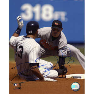 Brian Roberts Signed Baltimore Orioles Tagging Runner 8x10 Photo