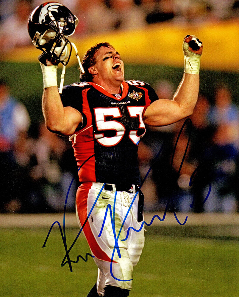 Bill Romanowski Signed Broncos Arms Raised Helmet In Hand 8x10 Photo