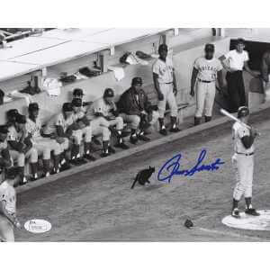 Ron Santo Signed Chicago Cubs Black Cat On Field B&W 8x10 Photo - (JSA)
