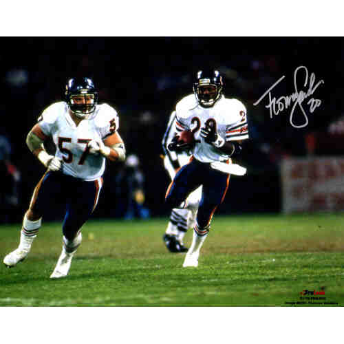 Thomas Sanders Signed Chicago Bears Running With Football 8x10 Photo