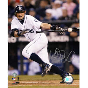 Ichiro Suzuki Signed Seattle Mariners Hitting Action 8x10 Photo - (Ichiro Hologram)