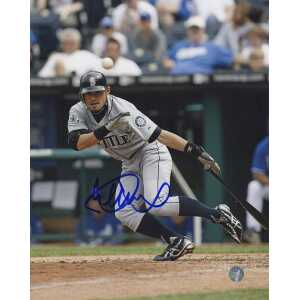 Ichiro Suzuki Signed Seattle Mariners Gray Jersey Bunting Action 8x10 Photo - (Ichiro Hologram)
