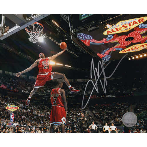 Tyrus Thomas Signed Chicago Bulls 2007 All Star Game Dunk Contest Jumping Over Teammate 8x10 Photo