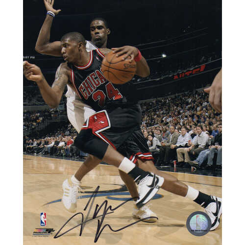 Tyrus Thomas Signed Chicago Bulls Black Jersey Dribbling 8x10 Photo