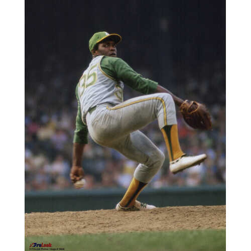 Vida Blue Unsigned Oakland Athletics (A's) Pitching Action Baseball 8x10 Photograph (ProLook) - (Lot of 25)