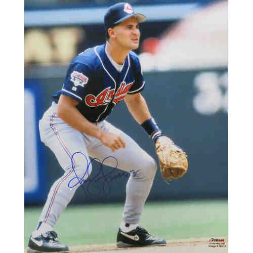 Omar Vizquel Signed Cleveland Indians Fielding Action 16x20 Photo
