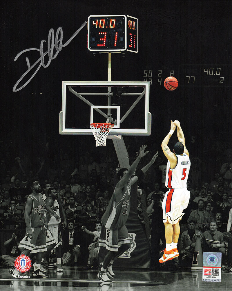 Deron Williams Signed Illinois Fighting Illini 2005 NCAA Tourny Shot vs Arizona Spotlight 8x10 Photo