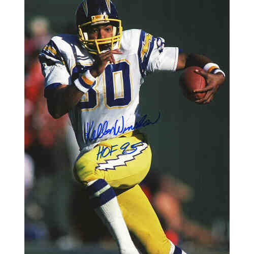 Kellen Winslow Signed Chargers White Jersey With Football 8x10 Photo w/HOF'95