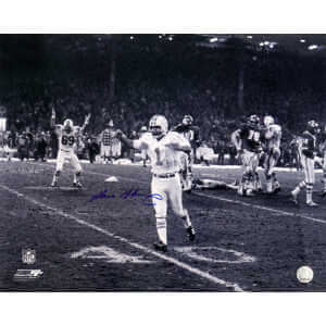 Garo Yepremian Signed Miami Dolphins B&W Arms Raised Celebration 16x20 Photo